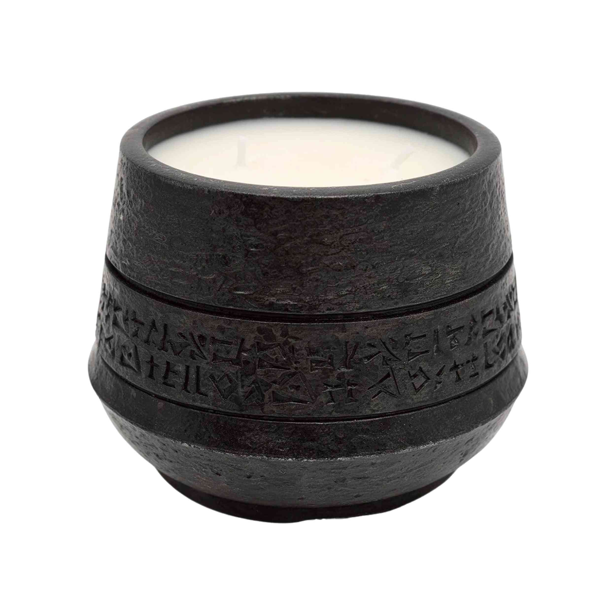 BLACK CANDLE BIG SIZE